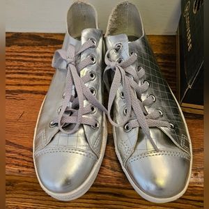 💜 CONVERSE Chuck Taylor Metallic platinum Silver Low Sneaker Shoe